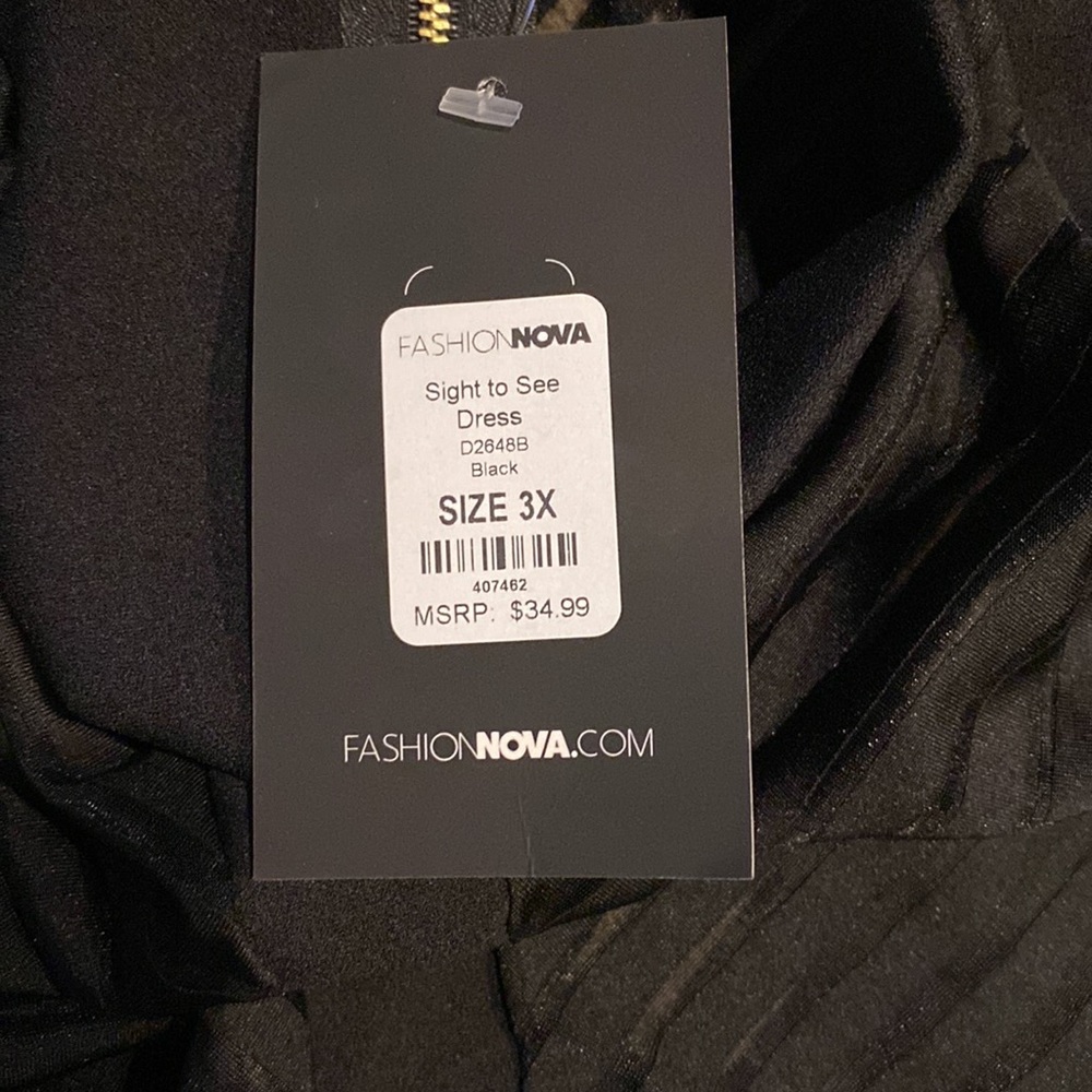 *NWT* Fashion Nova Sight to See Dress - Picture 4 of 7